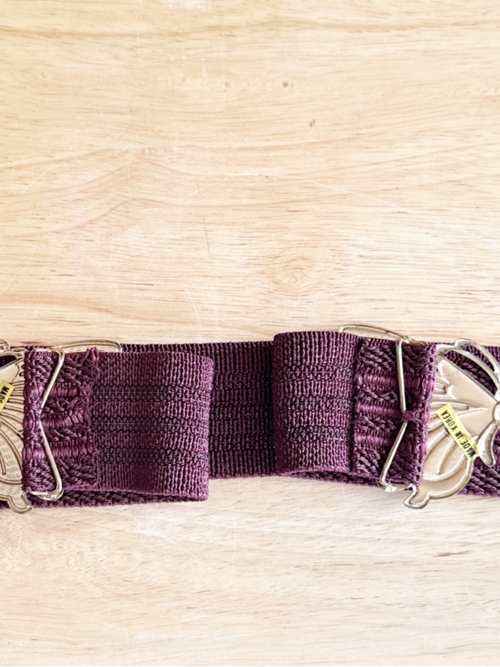 Vintage 80s Burgundy Enamel Butterfly Buckle Elastic Waist Textured Belt Size XL - Picture 11 of 15